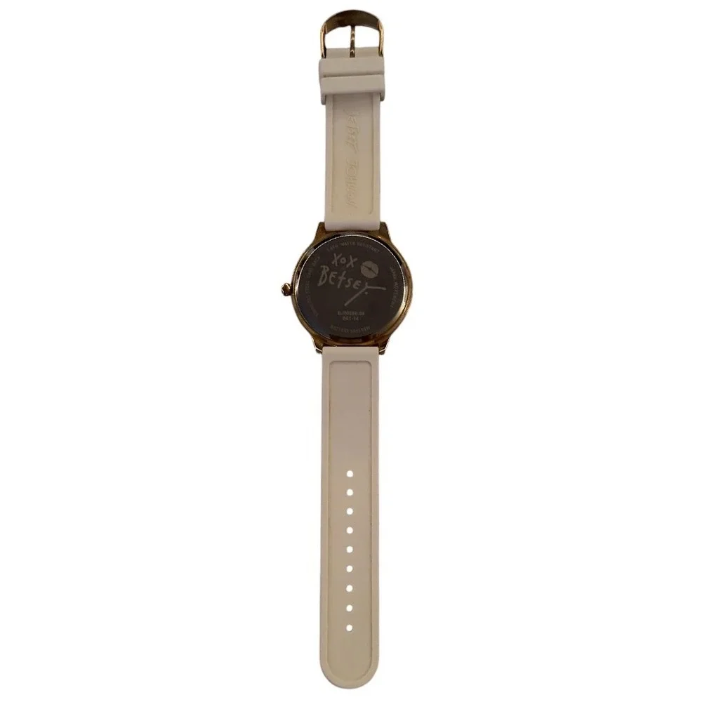 Betsey Johnson‎ XOX Gold Cream Heart Embossed Silicone Strap Watch BJ00250-05